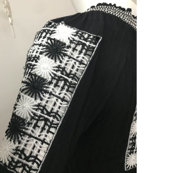 Crepe Embroidery Crochet Top Blouse Folk Polish Ukrainian Zara Free People - Picture 4 of 4